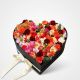 Caja en forma de corazón con flores mixtas – Flores Medellín